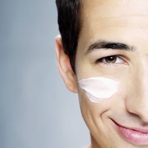 Nam giới cũng cần chăm sóc da