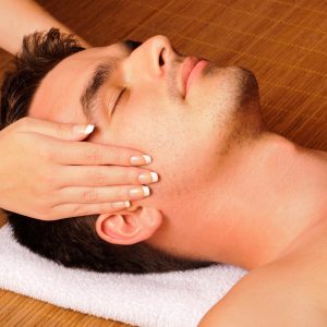 Mặt nạ lột mụn bằng ngô cho nam